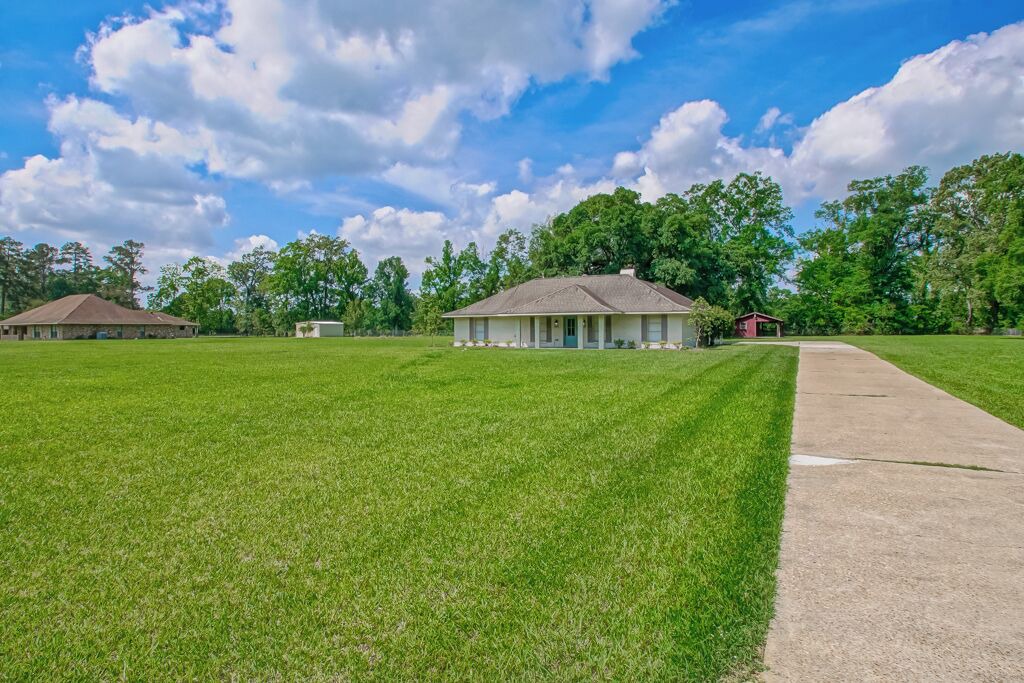 Photo of Outdoor in Park Forest - LA North