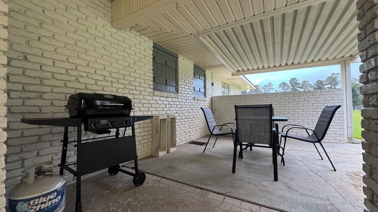 Photo of Outdoor in Park Forest - LA North