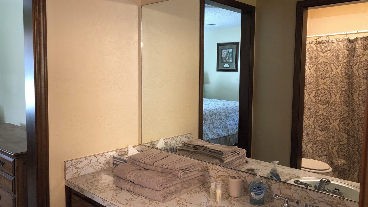 Photo of Bathroom in Grady County