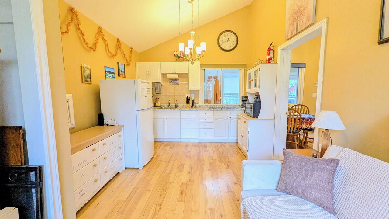 Photo of Livingroom in Carrying Place