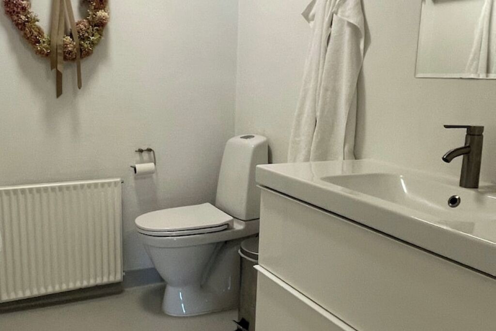 Photo of Bathroom in Genner