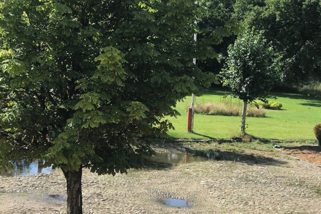 Photo of Outdoor in Genner