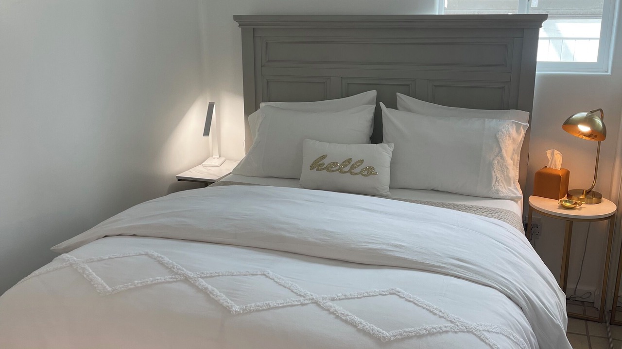 Photo of Bedroom in Burbank