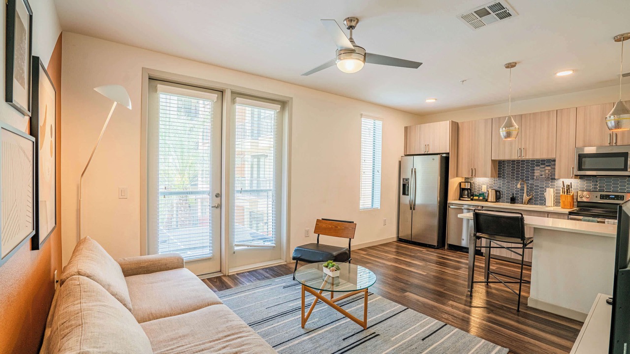 Photo of Livingroom in Downtown Phoenix