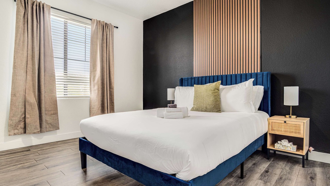 Photo of Bedroom in Glendale Sports and Entertainment District