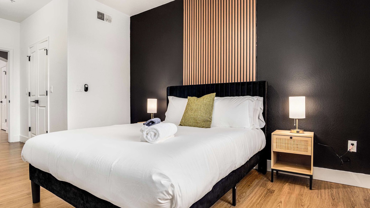 Photo of Bedroom in Glendale Sports and Entertainment District