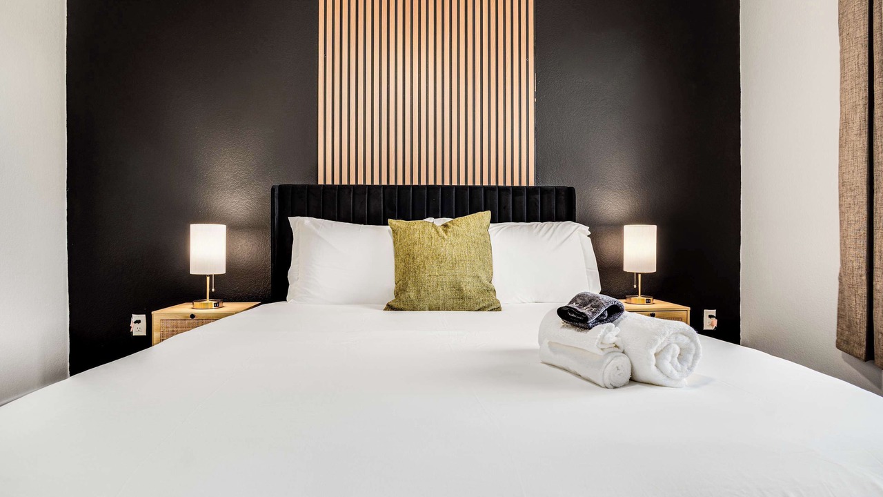 Photo of Bedroom in Glendale Sports and Entertainment District