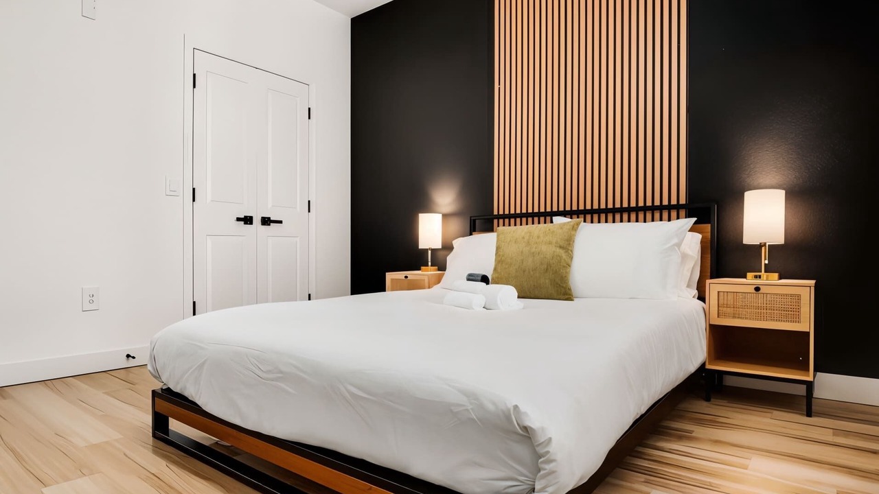 Photo of Bedroom in Glendale Sports and Entertainment District