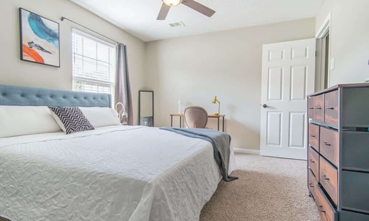 Photo of Bedroom in Far North Dallas