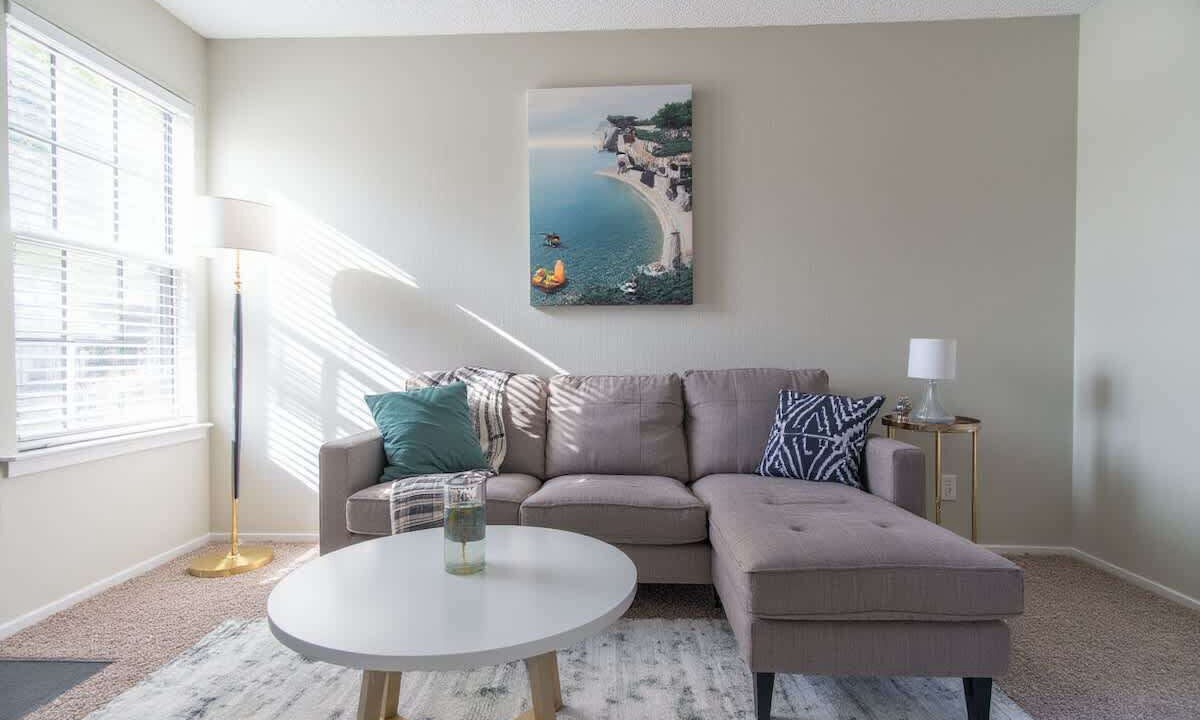 Photo of Livingroom in Far North Dallas