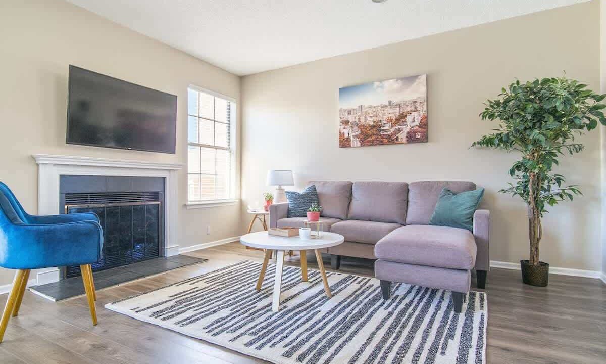 Photo of Livingroom in Far North Dallas