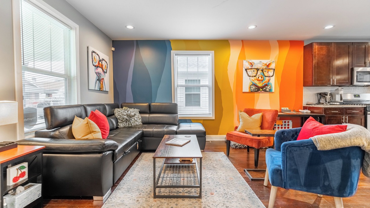 Photo of Livingroom in Fountain Square