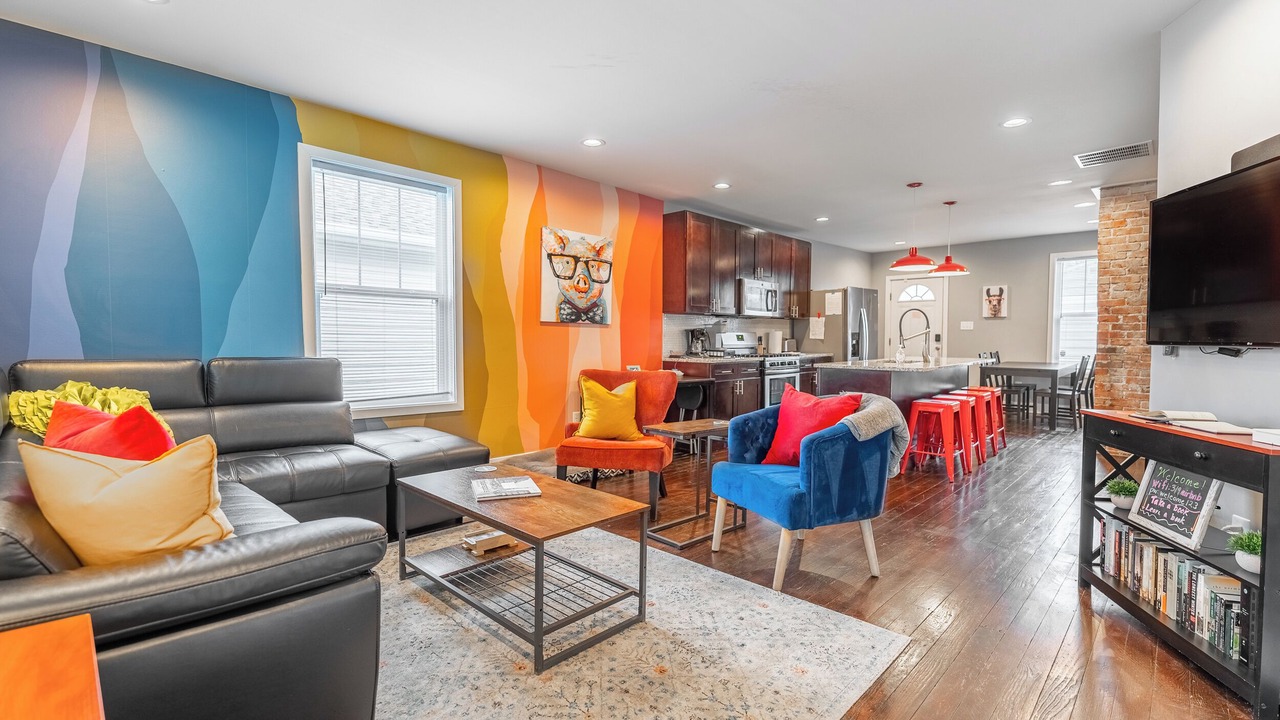Photo of Livingroom in Fountain Square