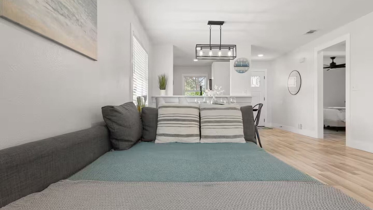 Photo of Livingroom in Osprey