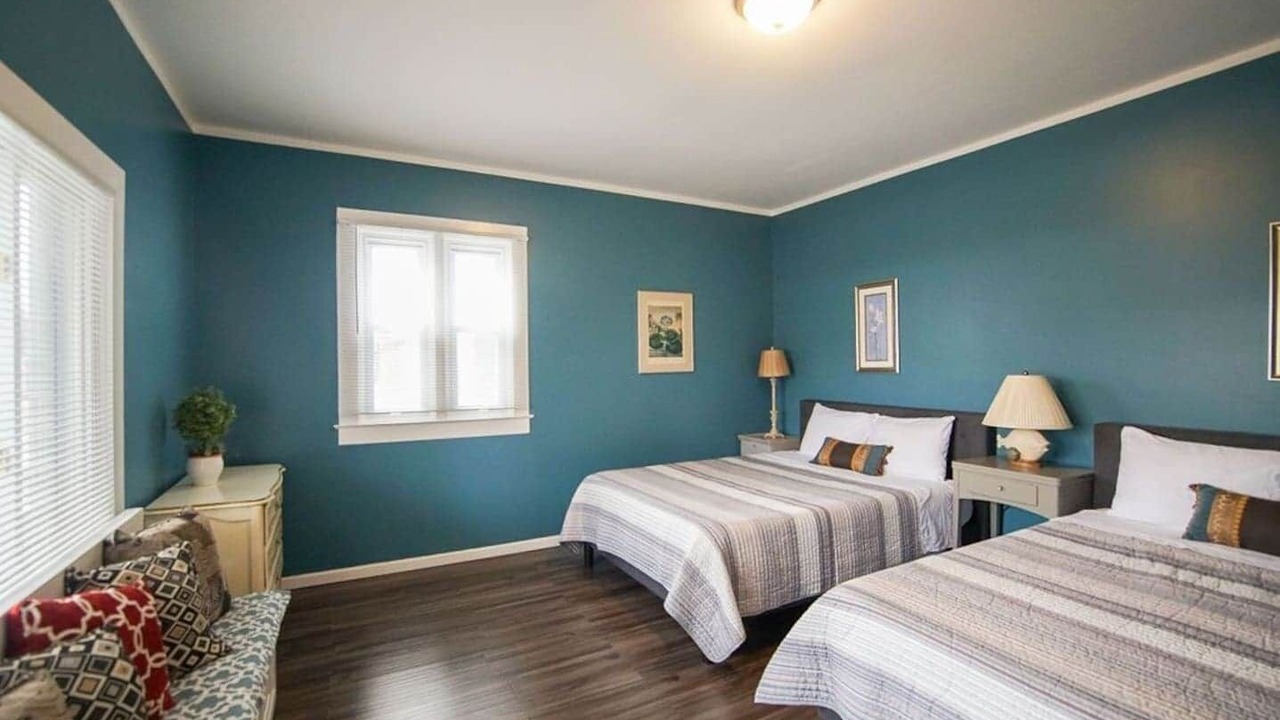 Photo of Bedroom in Downtown Niagara Falls