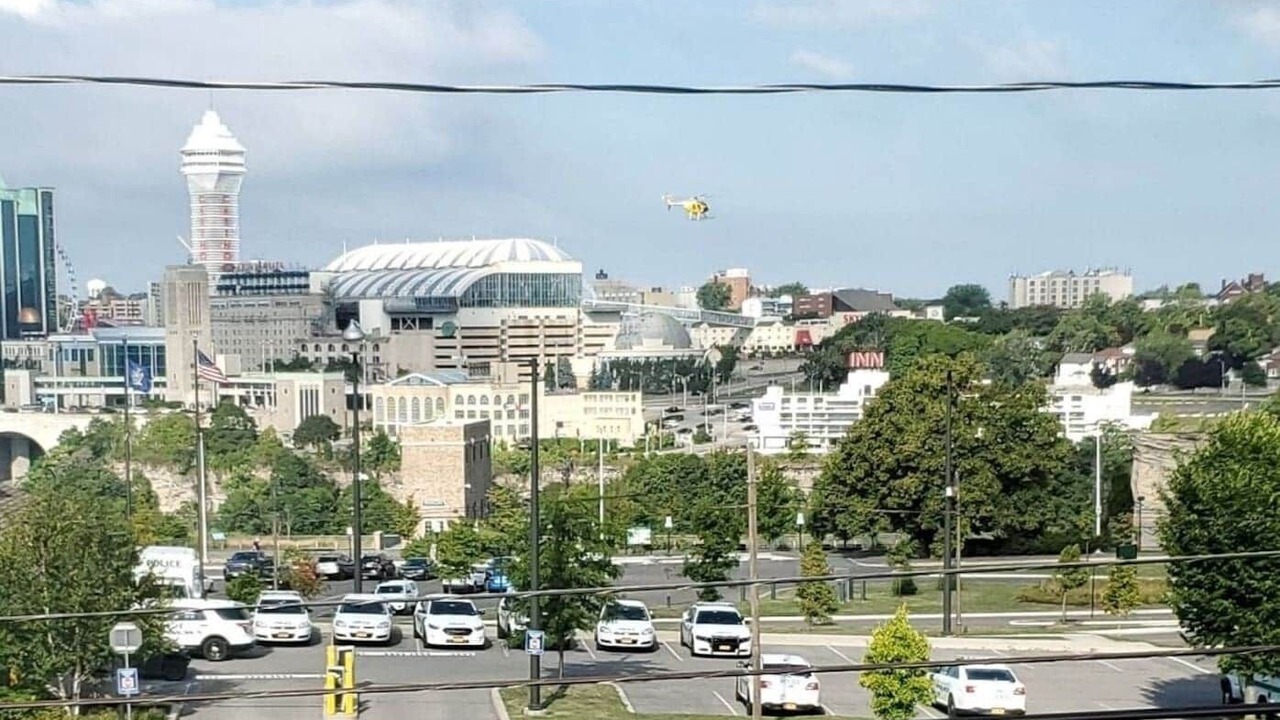 Photo of Others in Downtown Niagara Falls