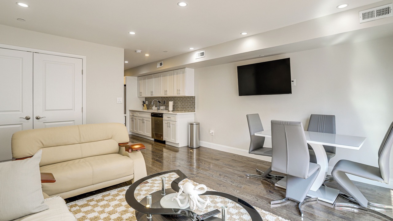 Photo of Livingroom in Point Breeze
