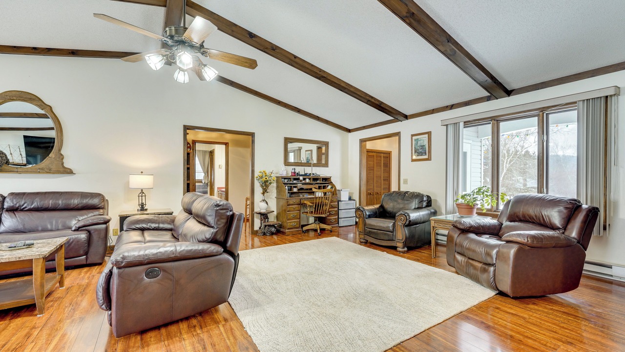 Photo of Livingroom in Little Valley
