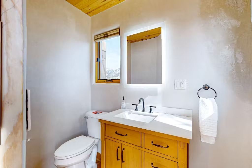 Photo of Bathroom in Arroyo Seco