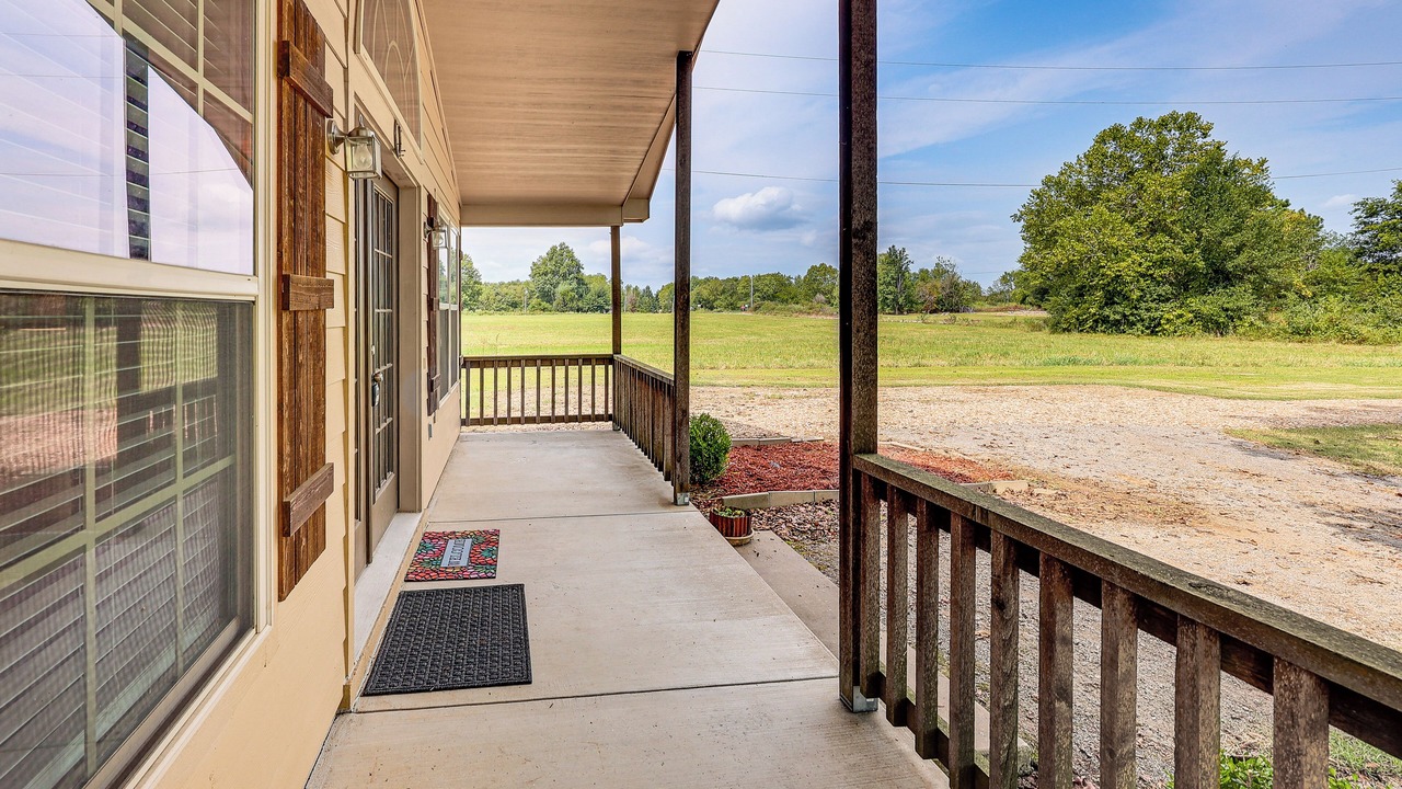 Photo of Patio Balcony in Fort Coffee
