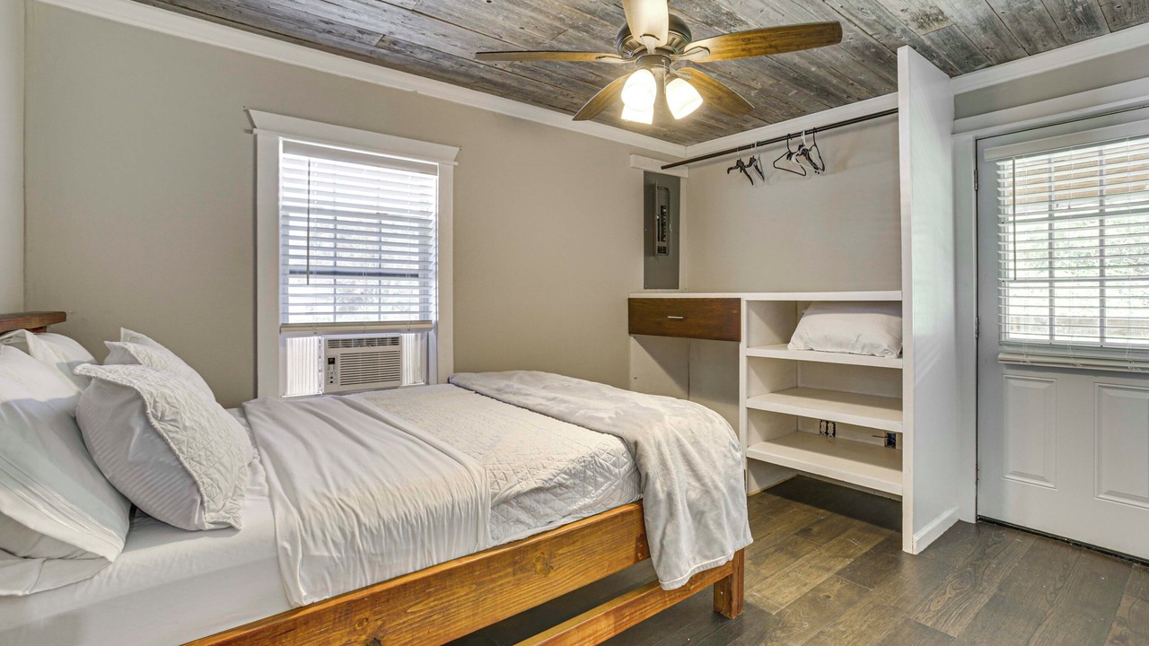 Photo of Bedroom in Bayou Gauche