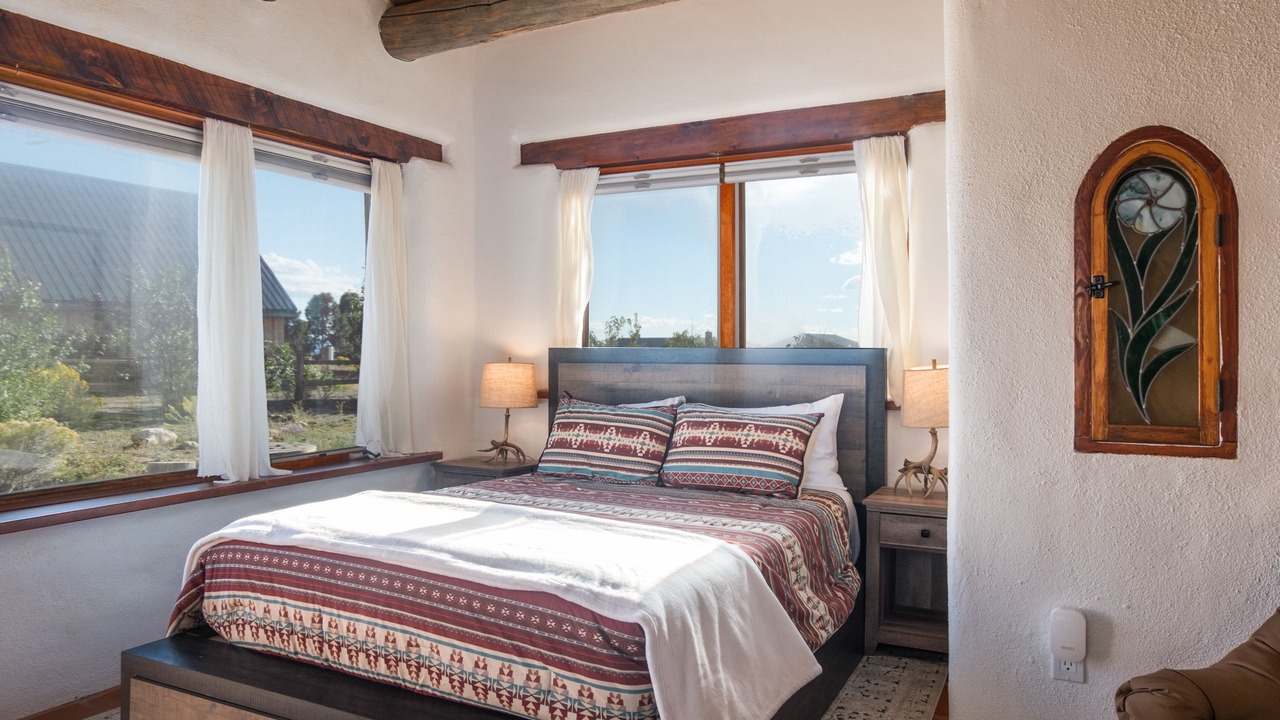 Photo of Bedroom in Arroyo Seco