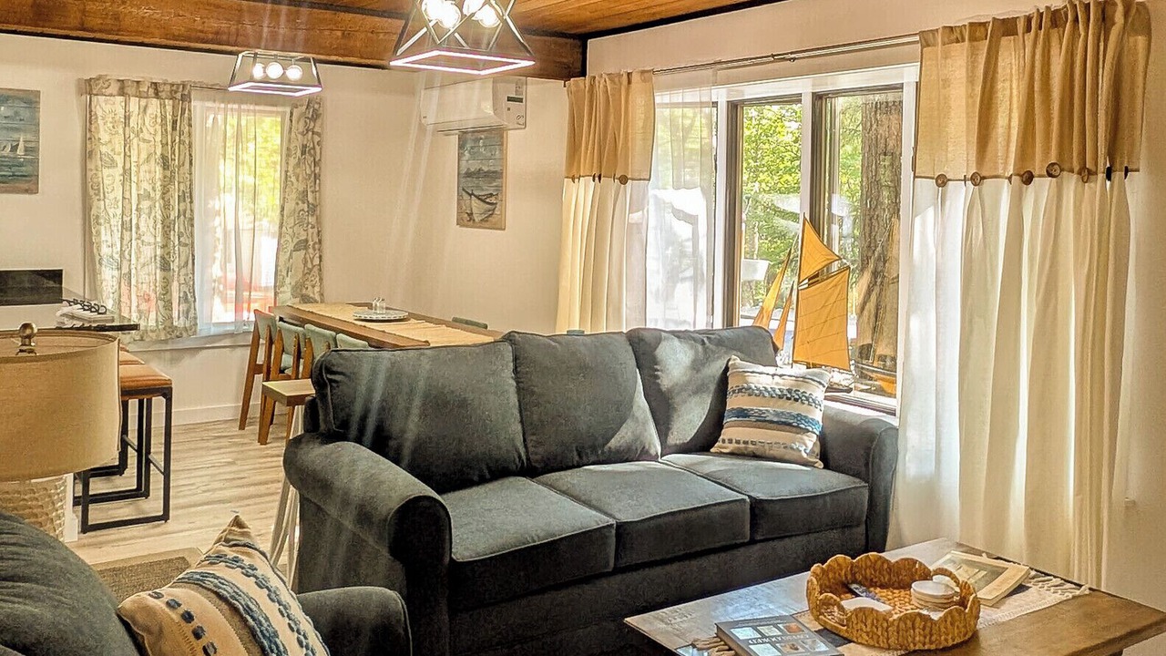 Photo of Livingroom in Bar Harbor