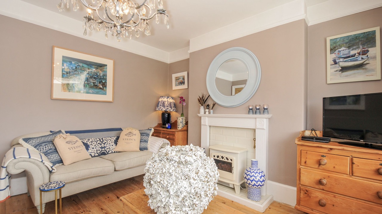 Photo of Livingroom in Looe