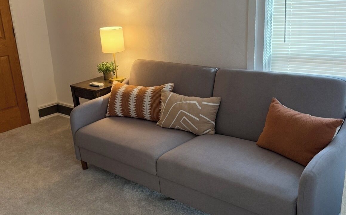 Photo of Livingroom in Prairie Du Chien