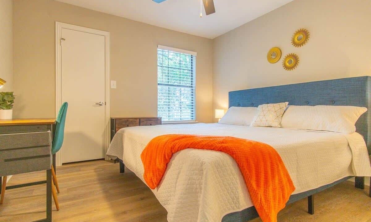 Photo of Bedroom in North Arlington