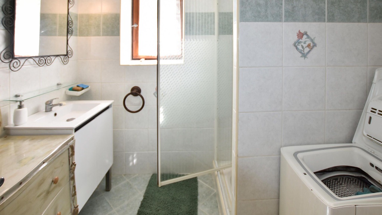 Photo of Bathroom in Noyers-sur-Jabron