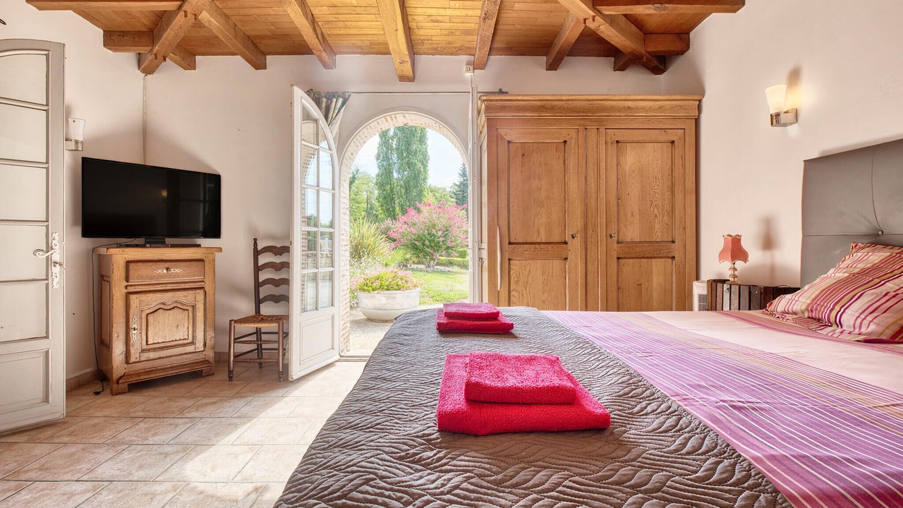 Photo of Others in Gardonne