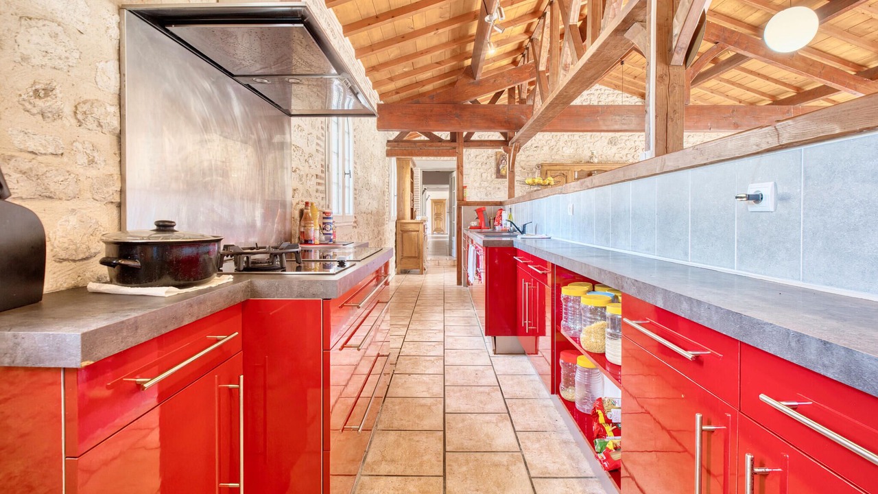 Photo of Others in Gardonne