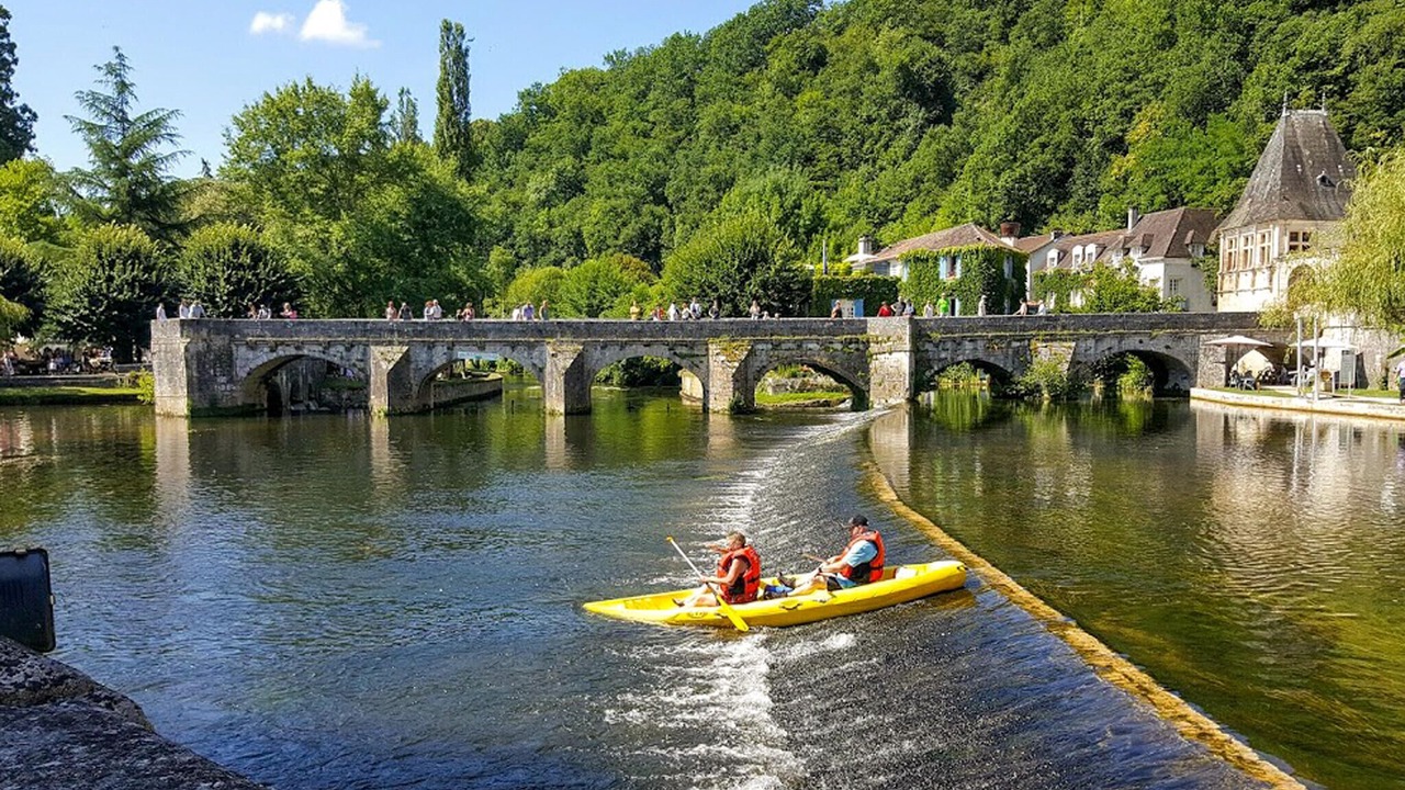 Photo of Others in Saint-Andre-dAllas