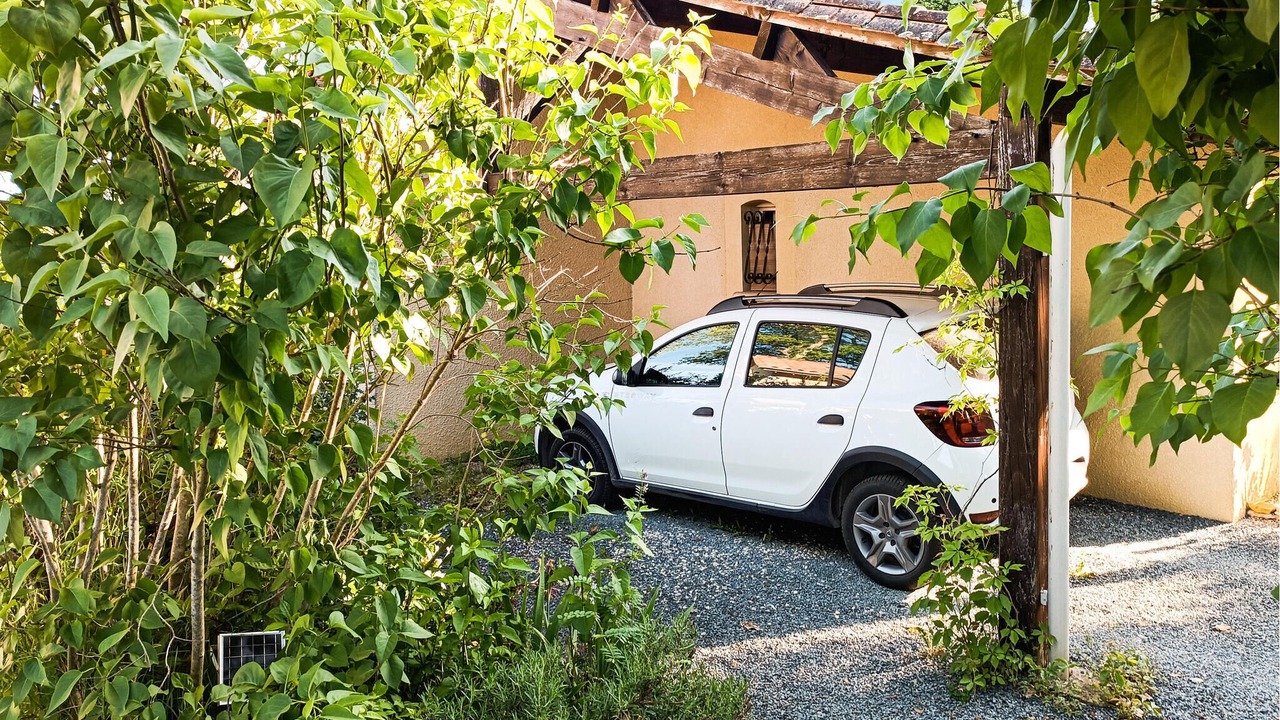 Photo of Others in Saint-Andre-dAllas