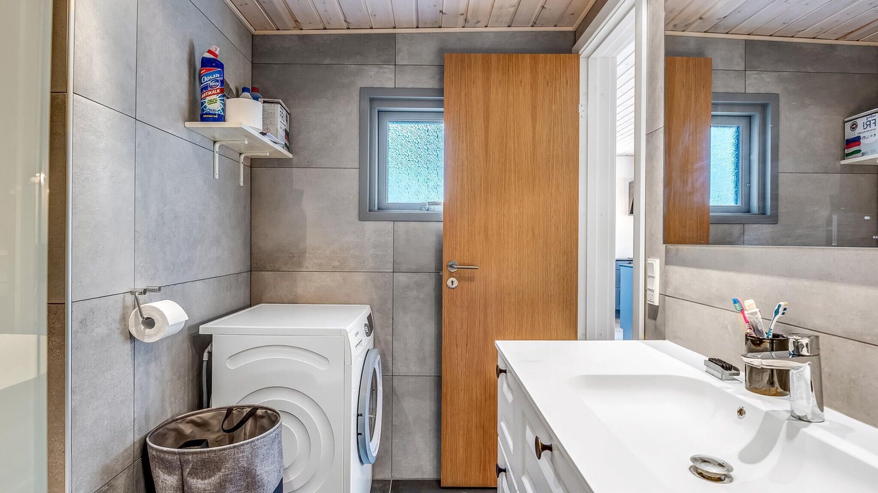 Photo of Bathroom in Fynshav