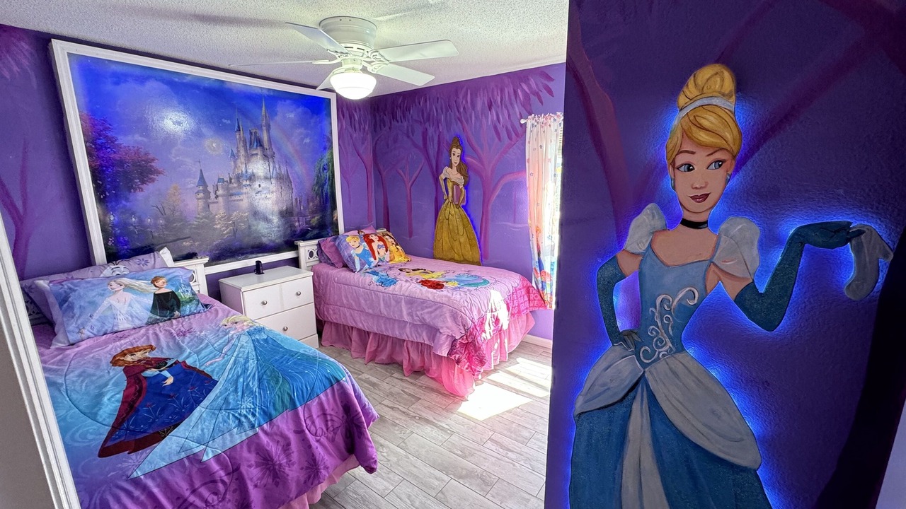 Photo of Bedroom in Lake Berkley
