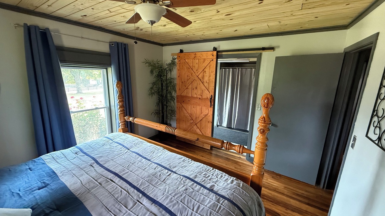 Photo of Bedroom in Lakeland