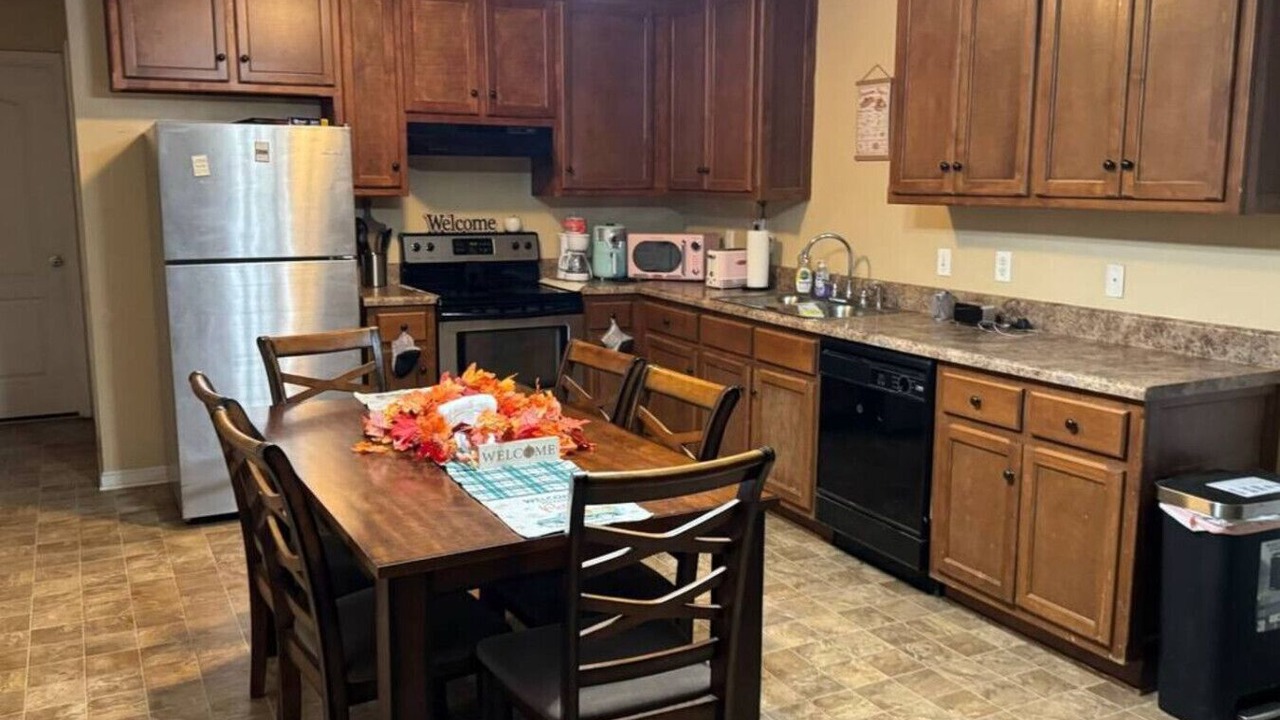 Photo of Kitchen in McHenry