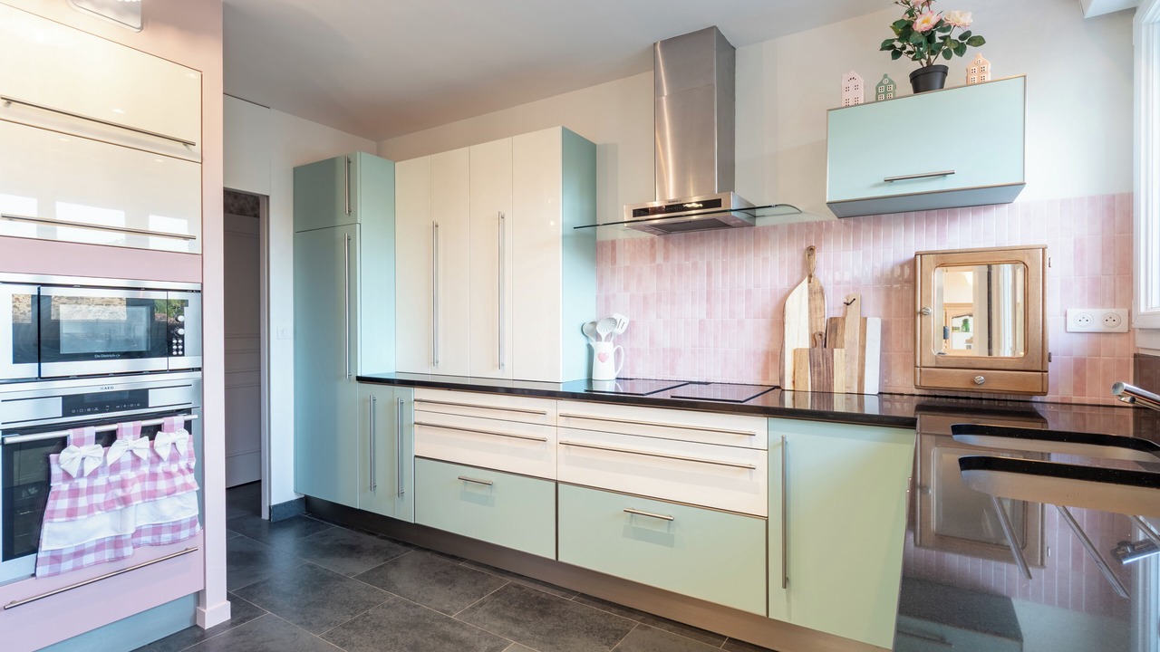 Photo of Kitchen in Saint-Georges-de-Montaigu