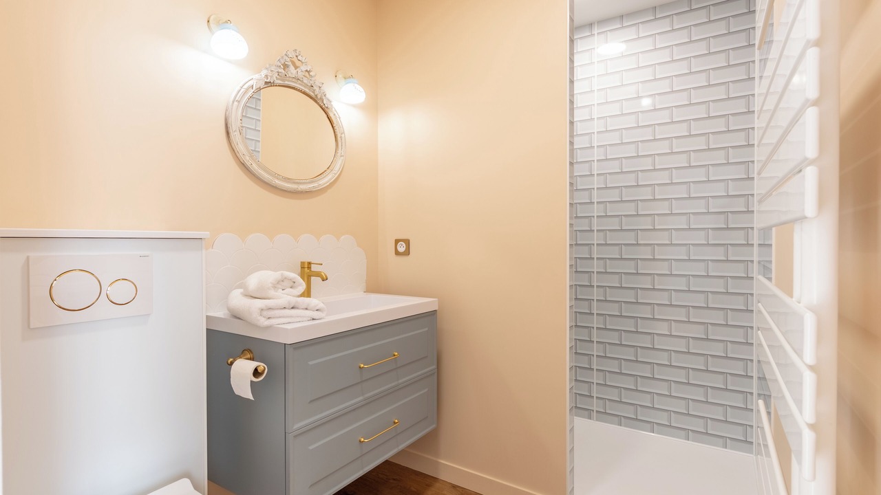 Photo of Bathroom in Saint-Georges-de-Montaigu