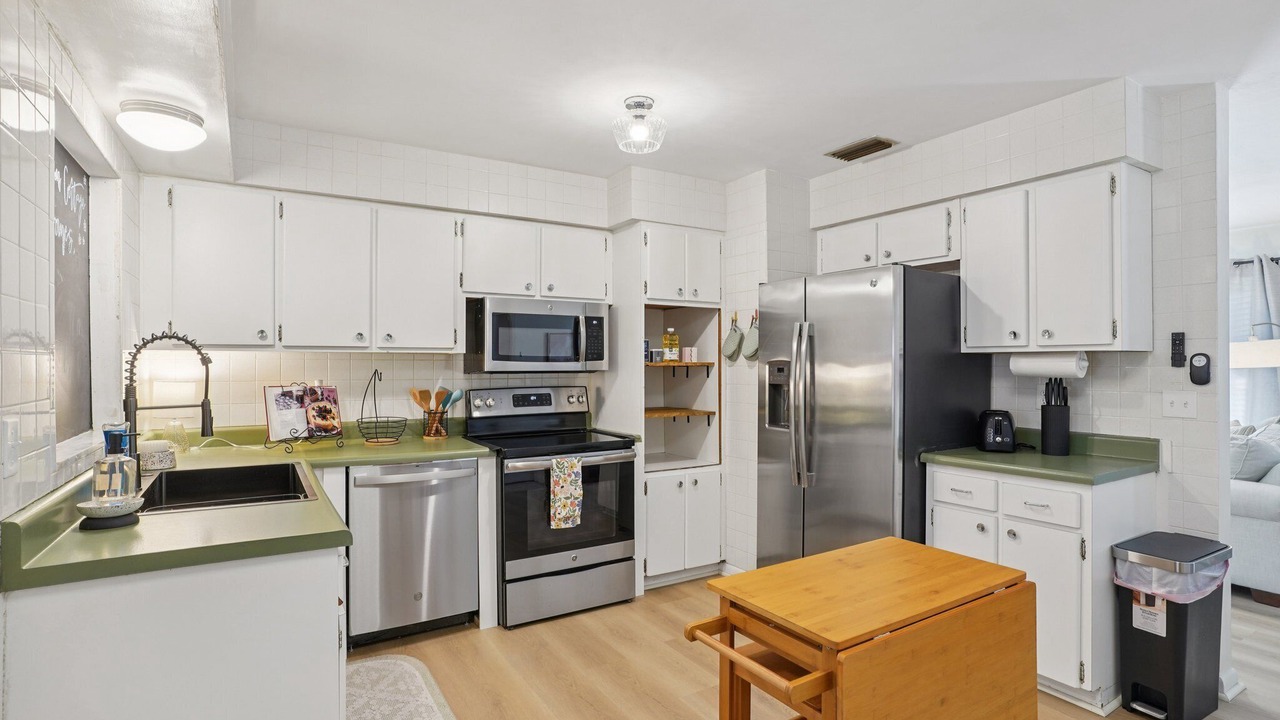 Photo of Kitchen in Deltona Lakes