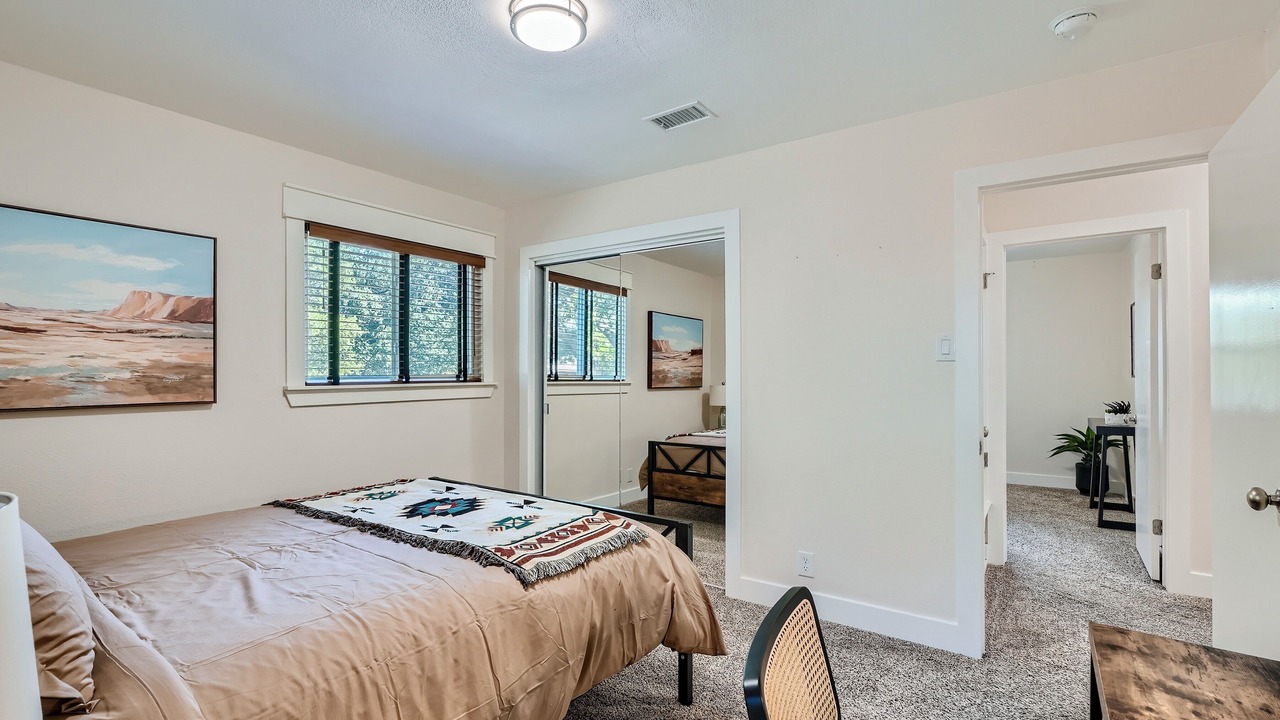 Photo of Bedroom in Sweetbriar