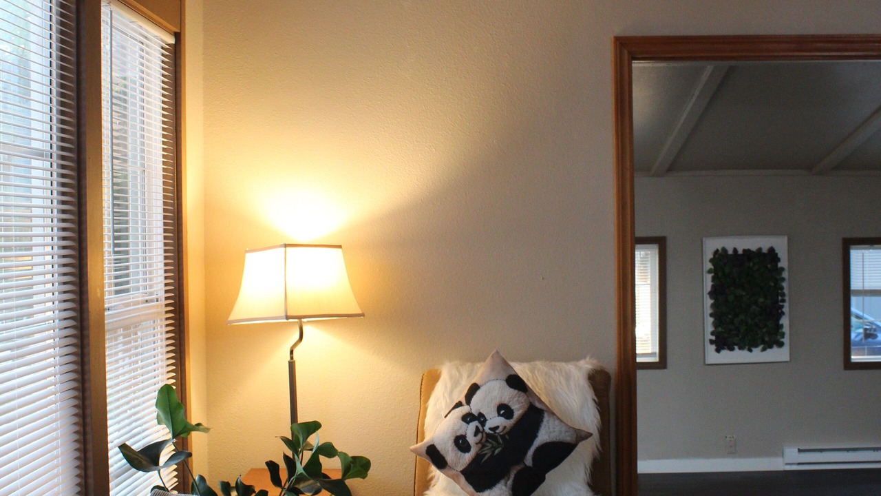 Photo of Livingroom in Kelso