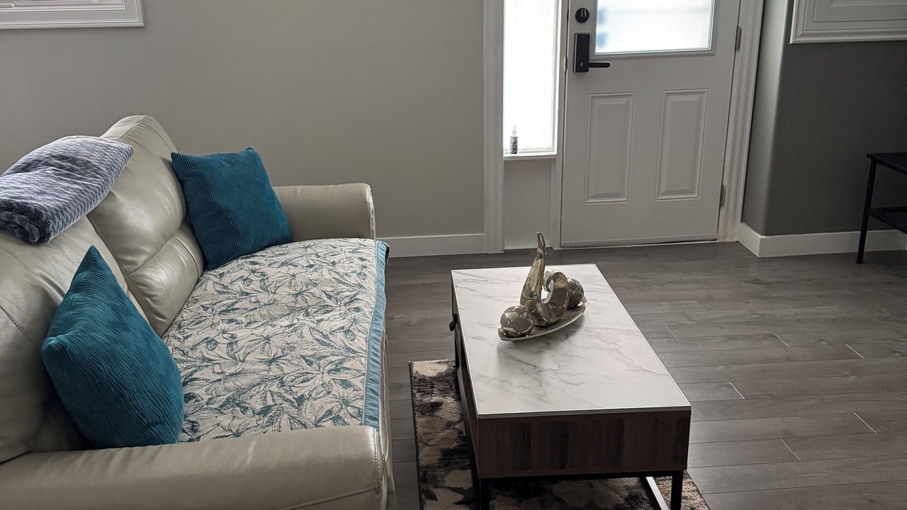 Photo of Livingroom in Clayton Park