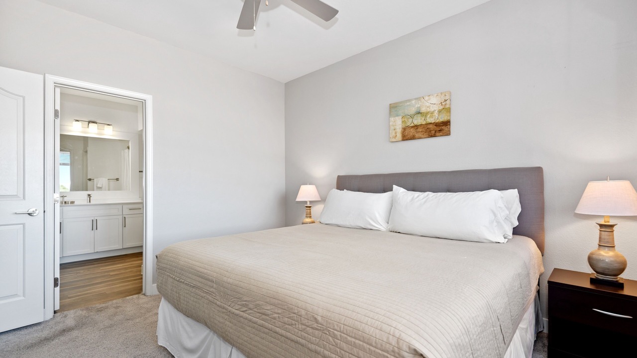 Photo of Bedroom in McDowell Mountain Apartments