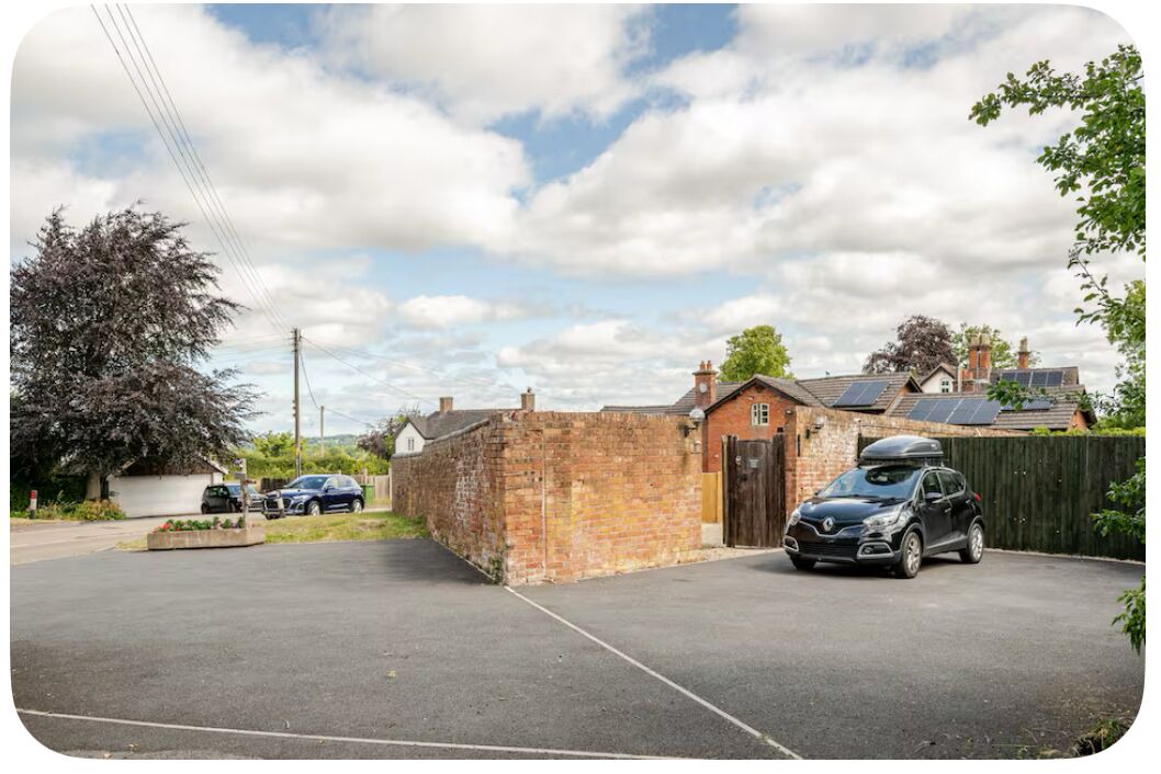 Photo of Outdoor in Cosford