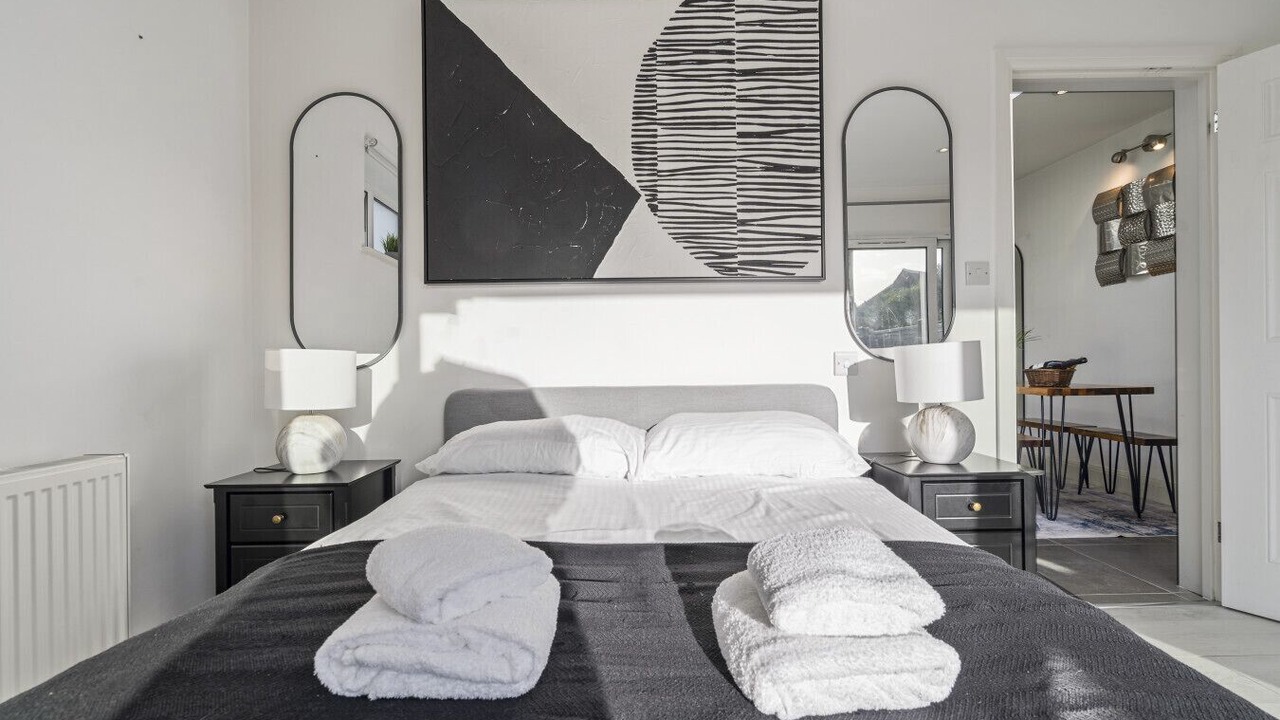 Photo of Bedroom in Old Malden