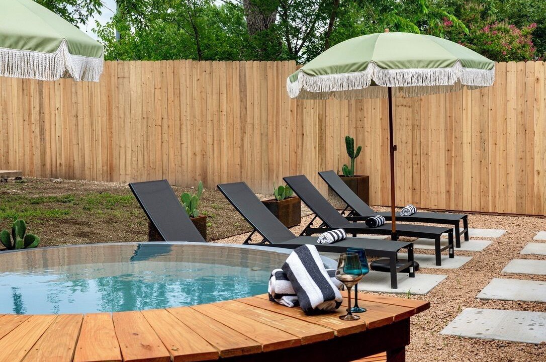 Photo of Outdoor in Sweetbriar