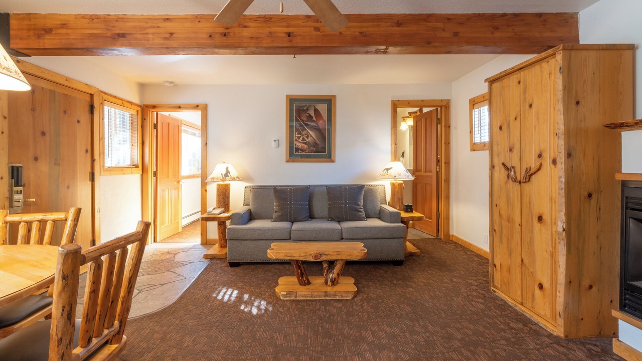 Photo of Livingroom in Tahoya Shores